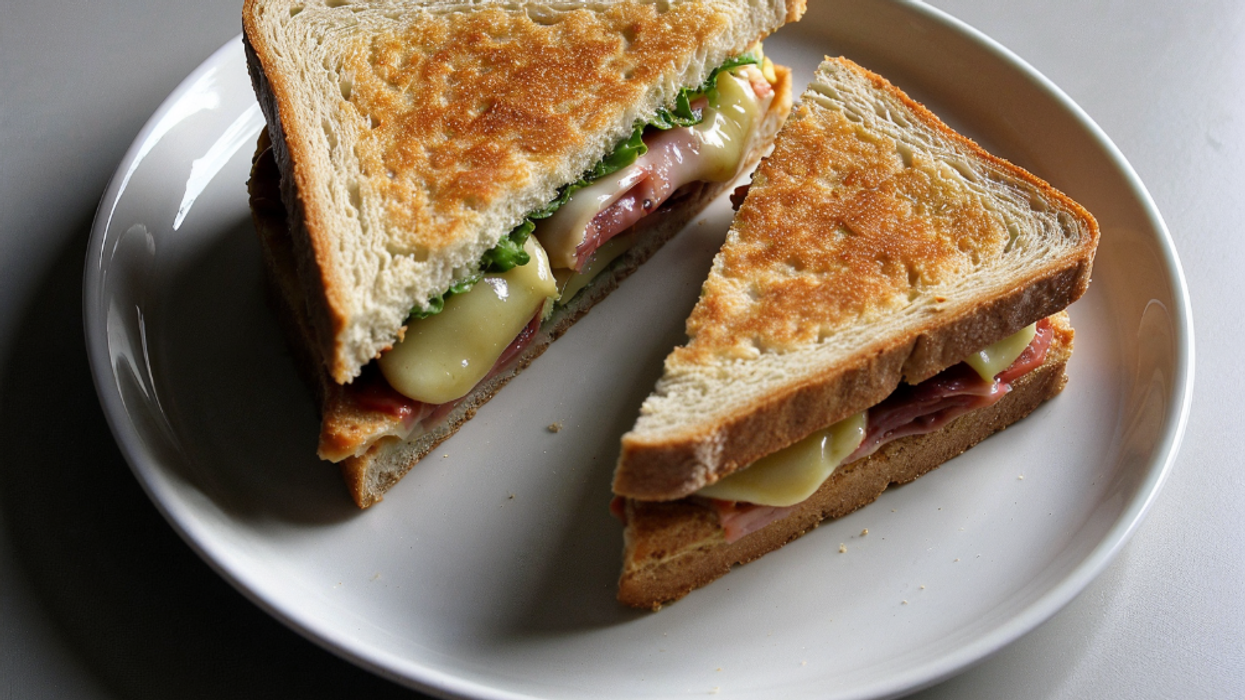 26 things we thought only rich people had as kids—and why we're still laughing about it