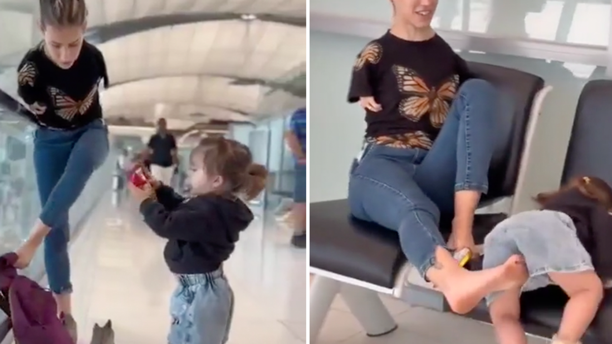 Armless mom stuns travelers with her parenting skills at the airport