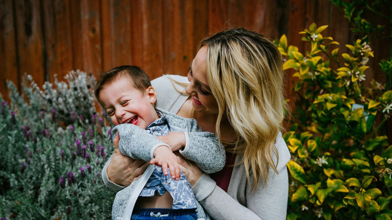 Mom, mom and son, working mom